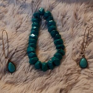 Turquoise bracelet and earring set